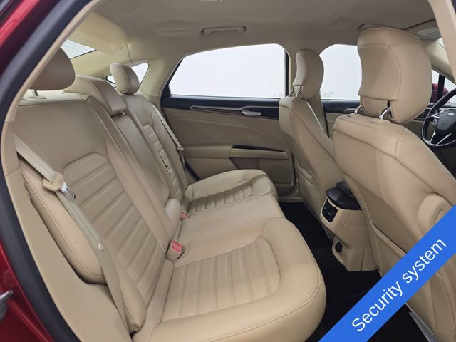 Used 2013 Ford Fusion SE FWD image 13