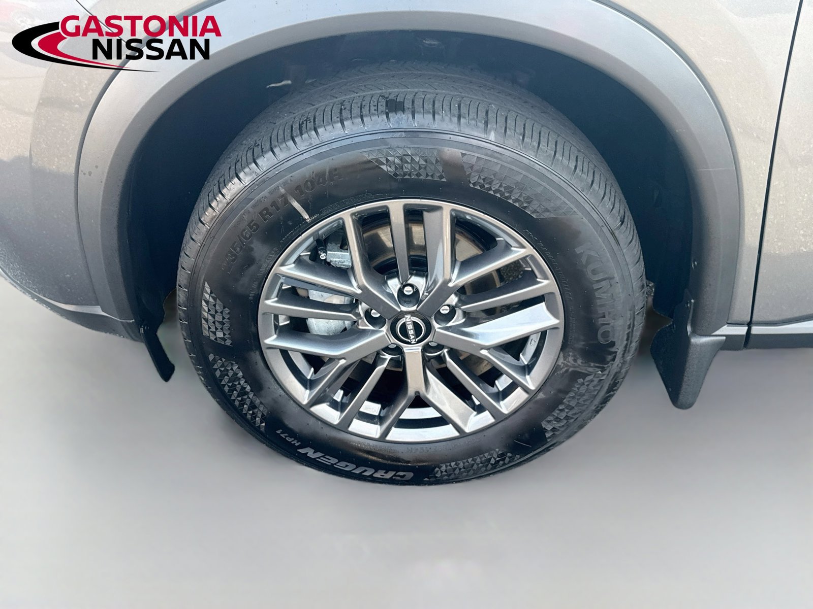 Used 2023 Nissan Rogue S AWD/4WD image 39