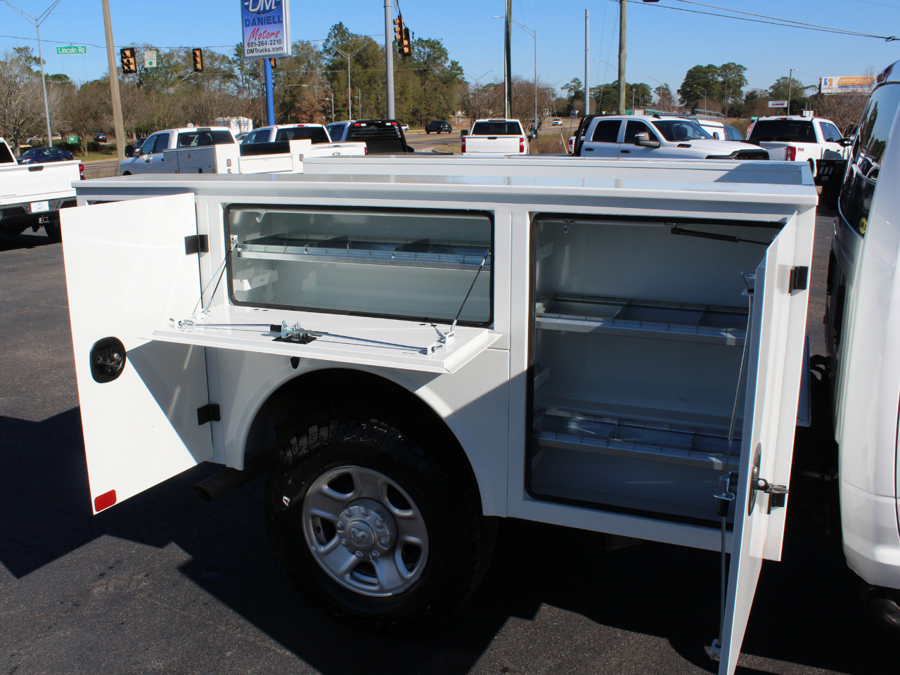 Used 2024 RAM 2500 Tradesman image 17