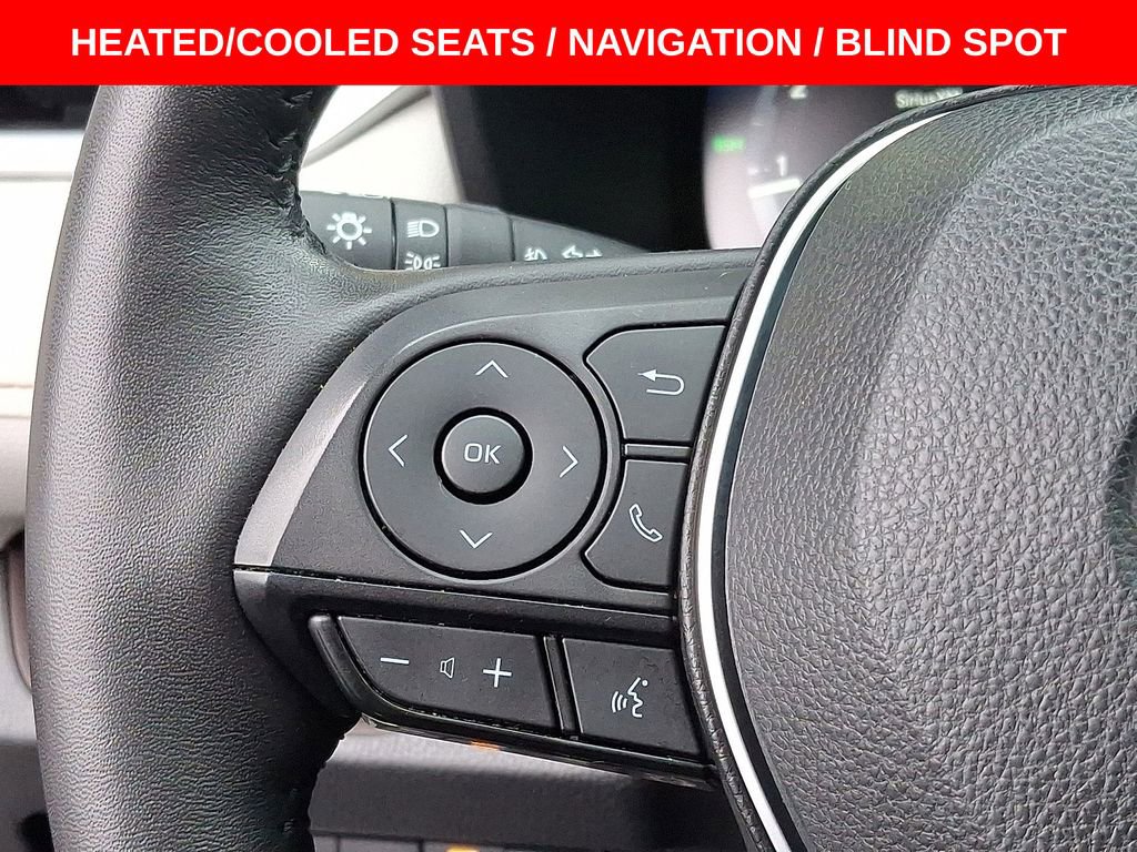 Used 2024 Toyota RAV4 Limited w/ Advanced Technology Package image 17