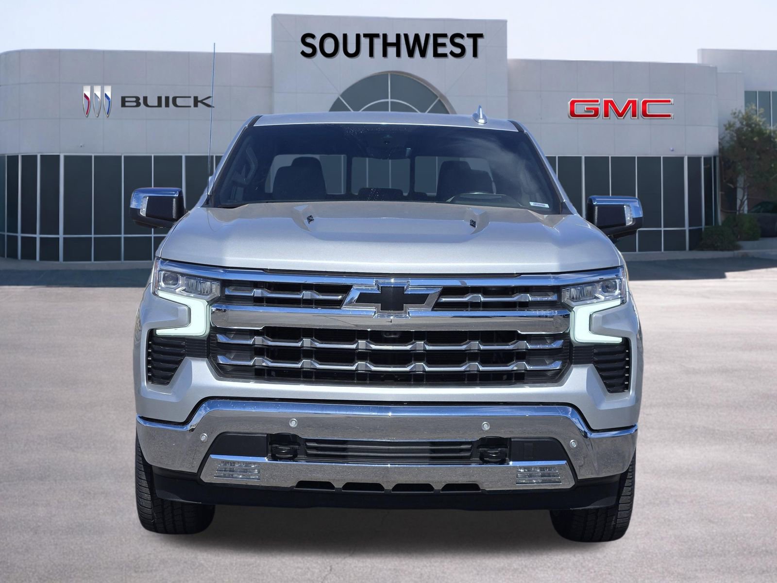 Certified 2022 Chevrolet Silverado 1500 LTZ w/ Technology Package image 6