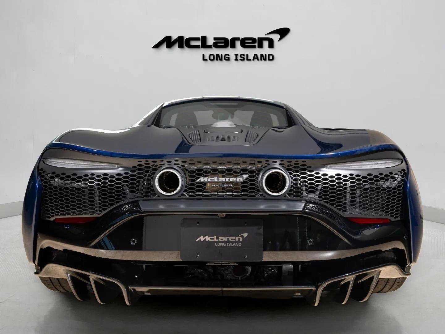 New 2026 McLaren Artura image 10