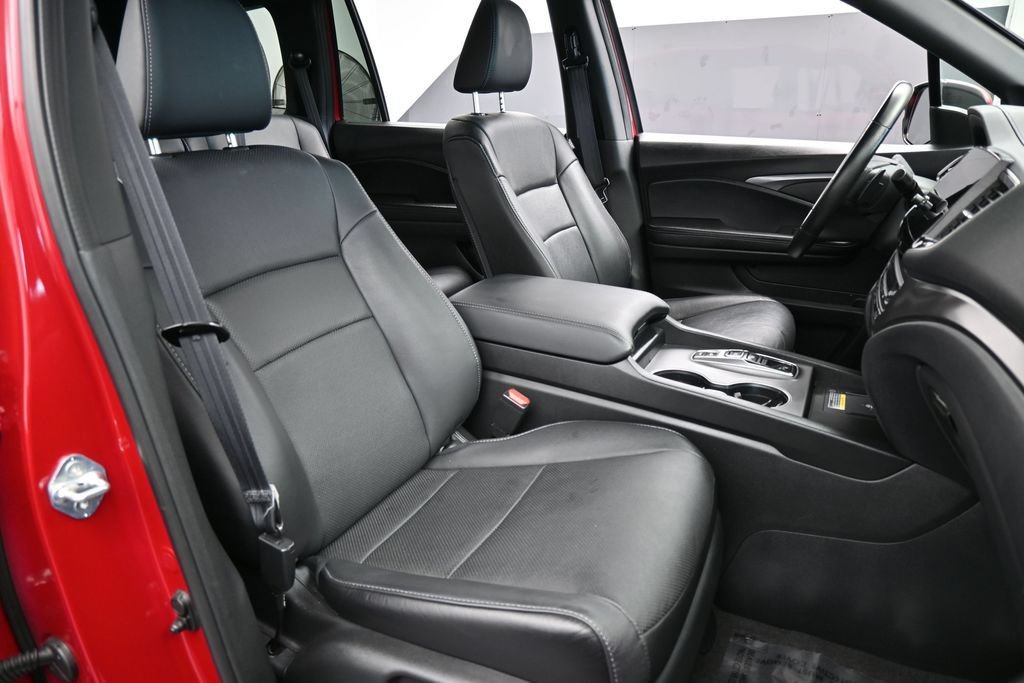 Used 2025 Honda Passport EX-L image 51