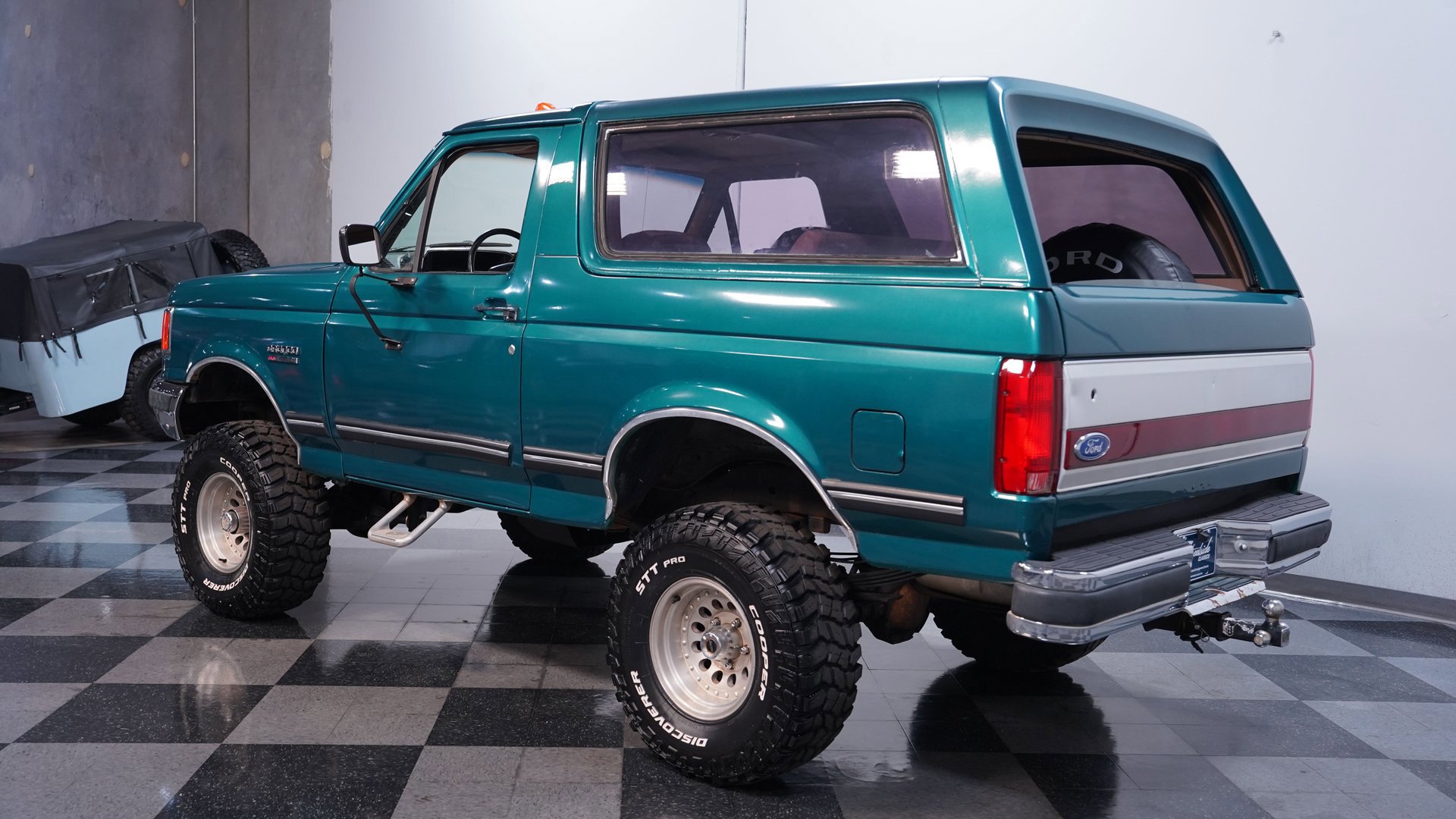 Used 1989 Ford Bronco image 7