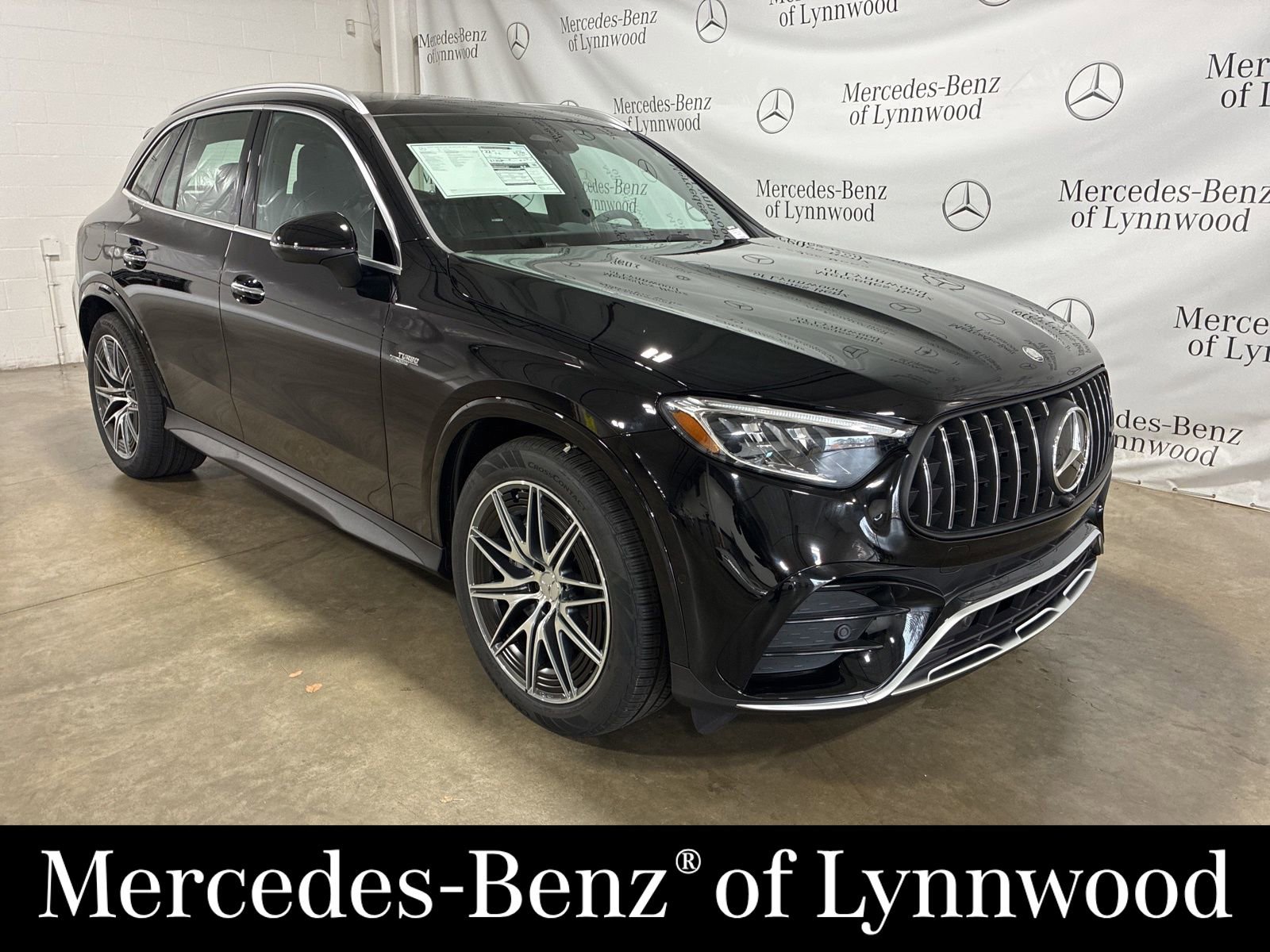 New 2026 Mercedes-Benz GLC 43 AMG 4MATIC image 1