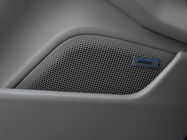 New 2026 Porsche Taycan image 21