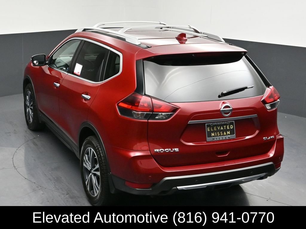 Used 2019 Nissan Rogue SV w/ Premium Package image 25