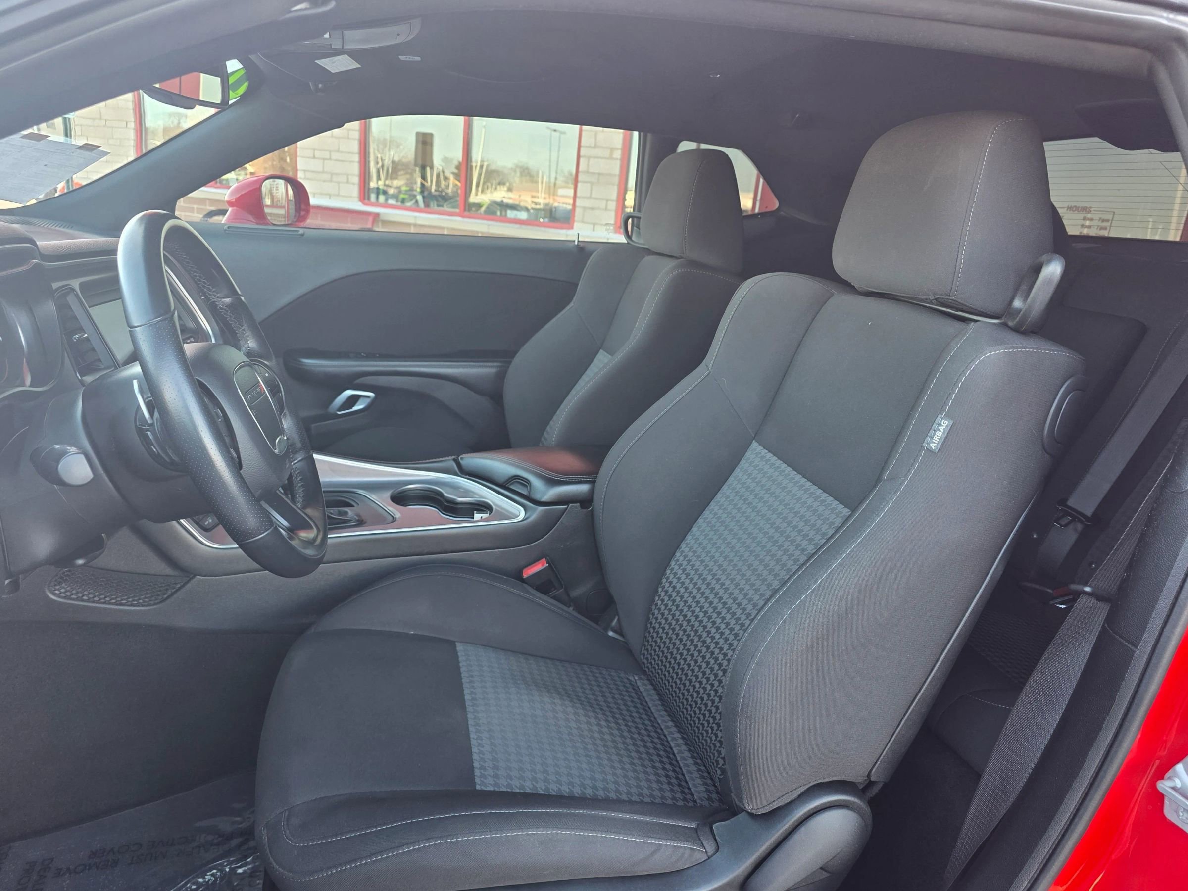 Used 2022 Dodge Challenger GT image 8