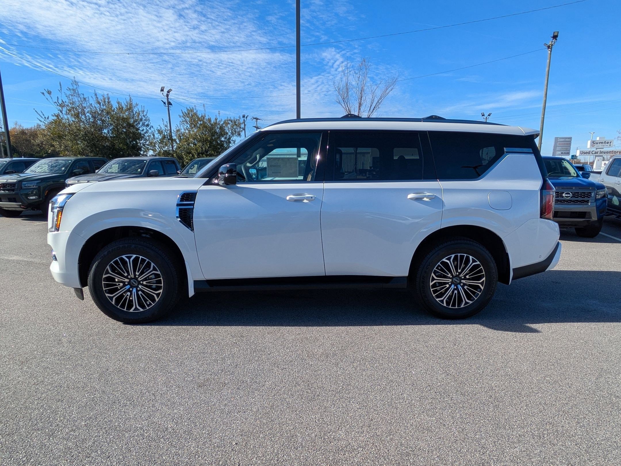 New 2026 Nissan Armada SL w/ Captain's Chari Seat Package RWD image 7
