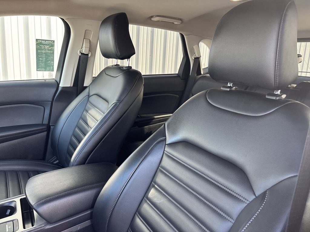 Used 2022 Ford Edge SEL w/ Convenience Package image 22