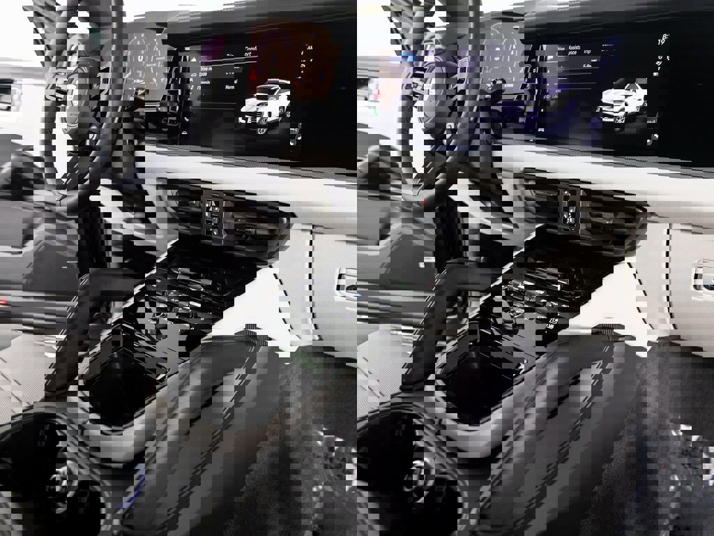 New 2025 Porsche Cayenne S image 38