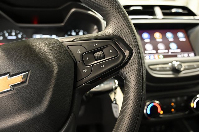 Used 2023 Chevrolet TrailBlazer LS image 24