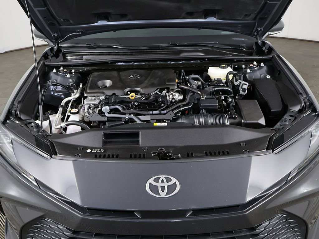 Used 2025 Toyota Camry LE FWD image 12