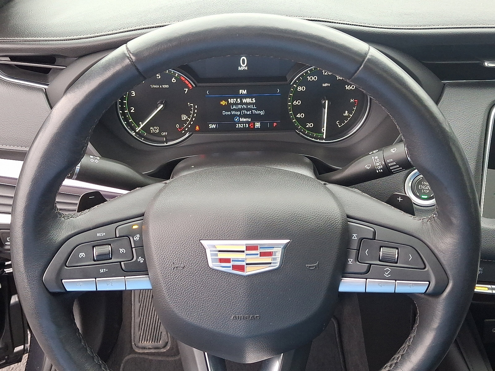 Certified 2023 Cadillac XT4 Luxury w/ Cold Weather Package image 13