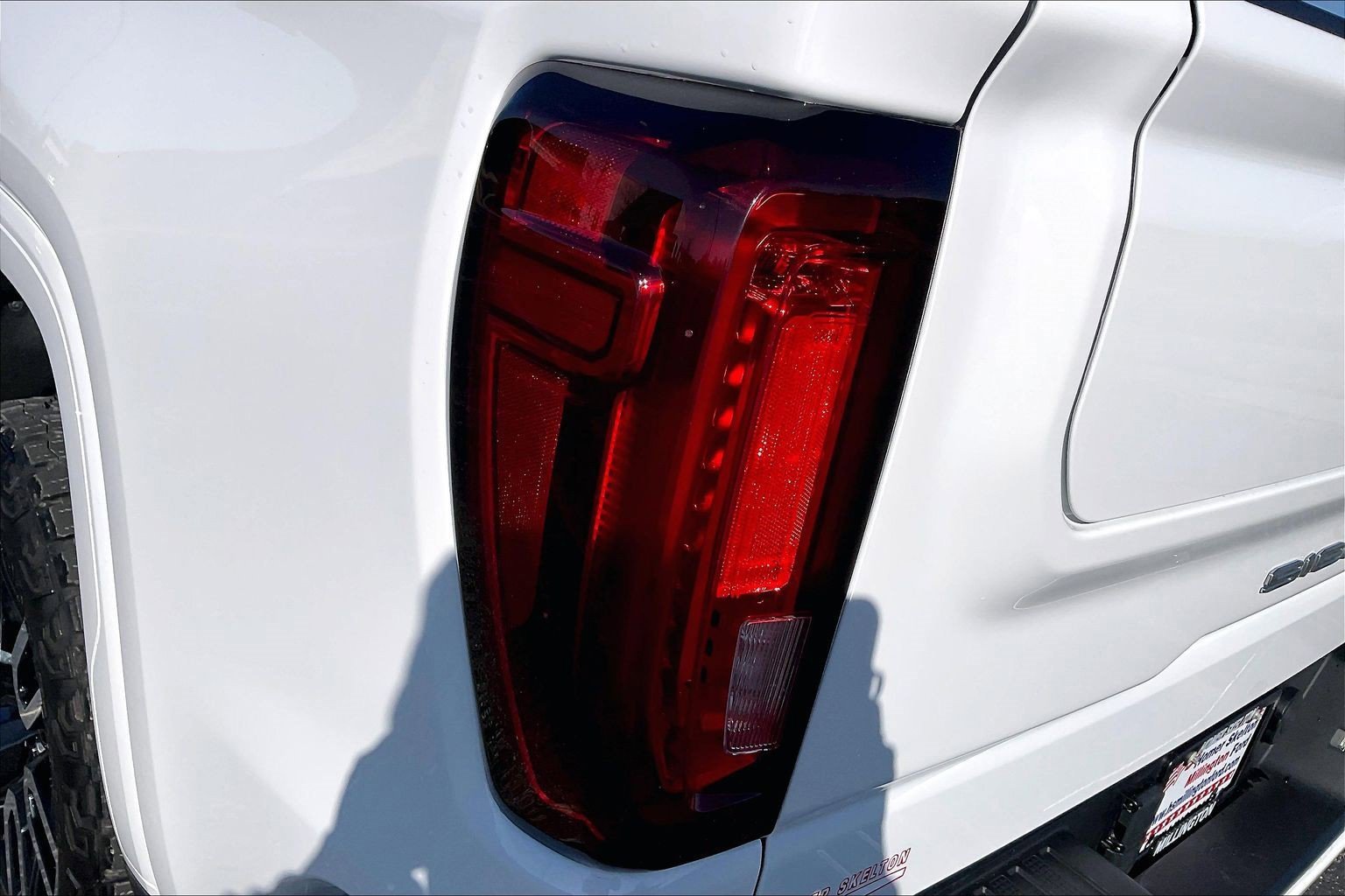 Used 2023 GMC Sierra 1500 AT4 w/ AT4 Premium Package image 25