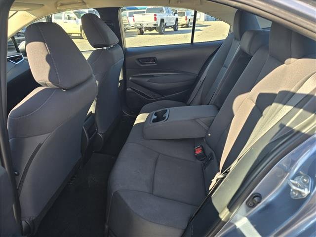 Used 2022 Toyota Corolla LE image 12
