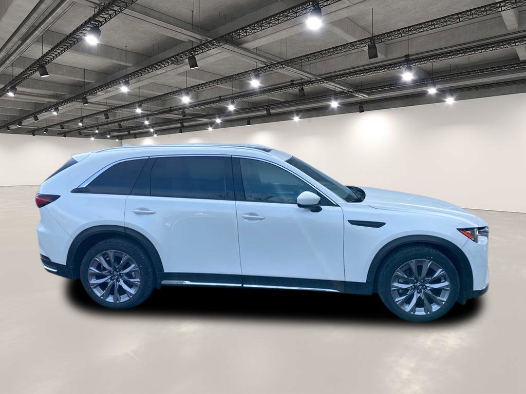 Used 2024 MAZDA CX-90 3.3 Turbo w/ Premium Plus Pkg image 8