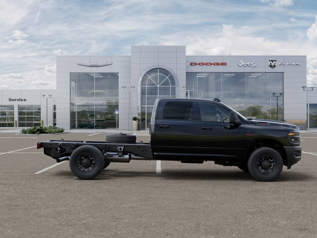 New 2026 RAM 3500 Tradesman AWD/4WD image 22