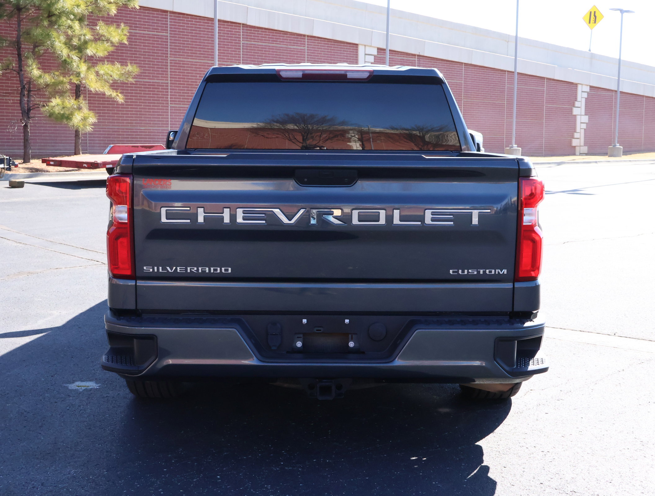 Used 2021 Chevrolet Silverado 1500 Custom image 22