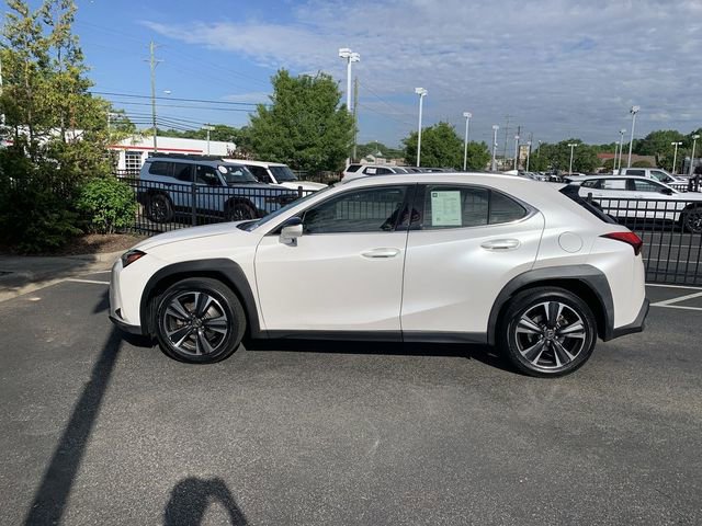 Used 2021 Lexus UX 200 w/ Premium Package image 5