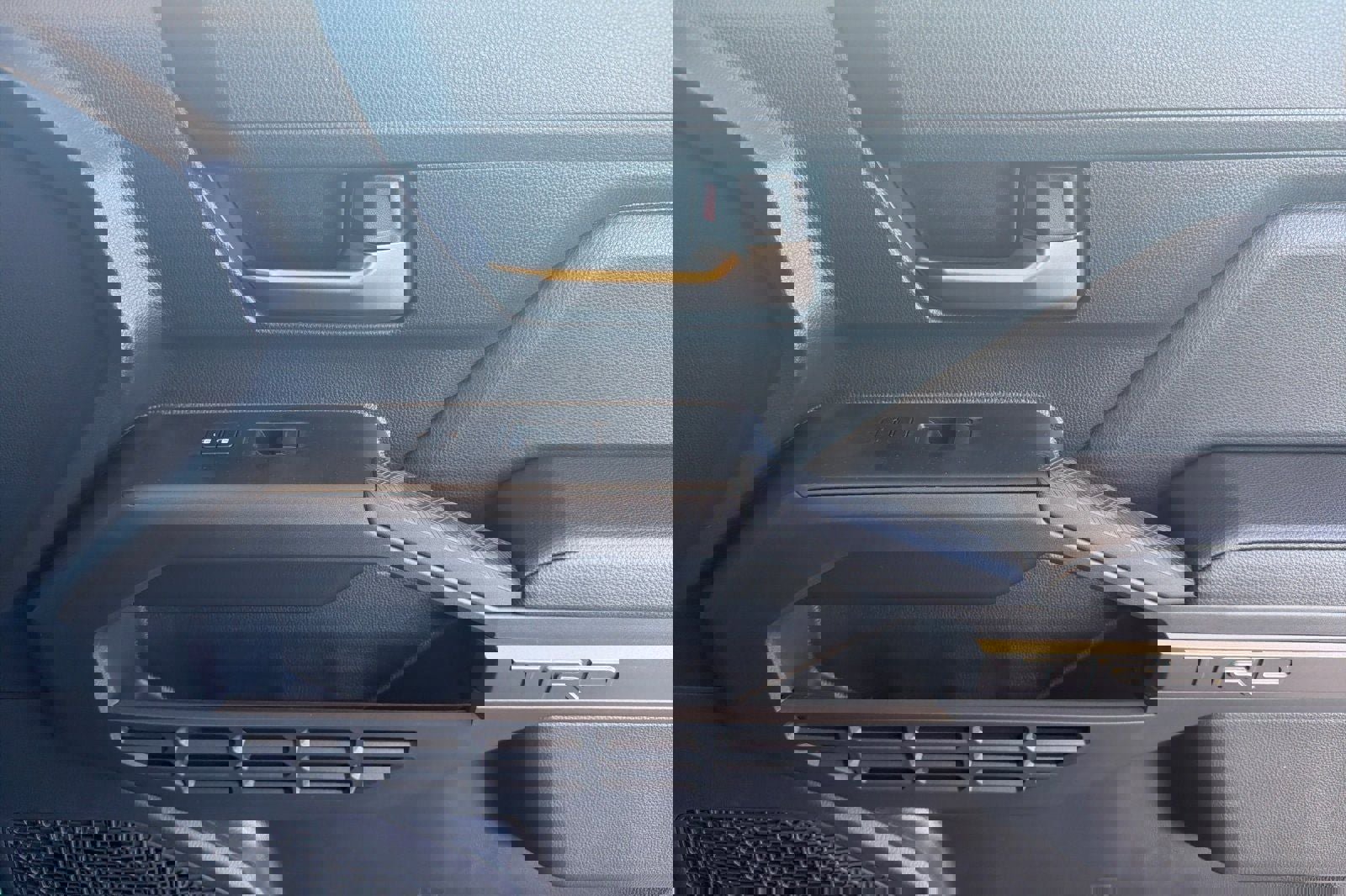 New 2025 Toyota Tacoma TRD Off-Road image 20