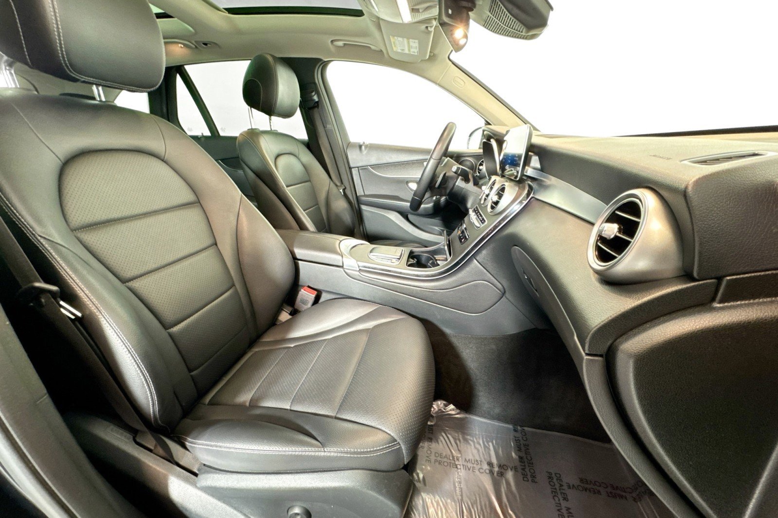 Certified 2021 Mercedes-Benz GLC 300 4MATIC image 27