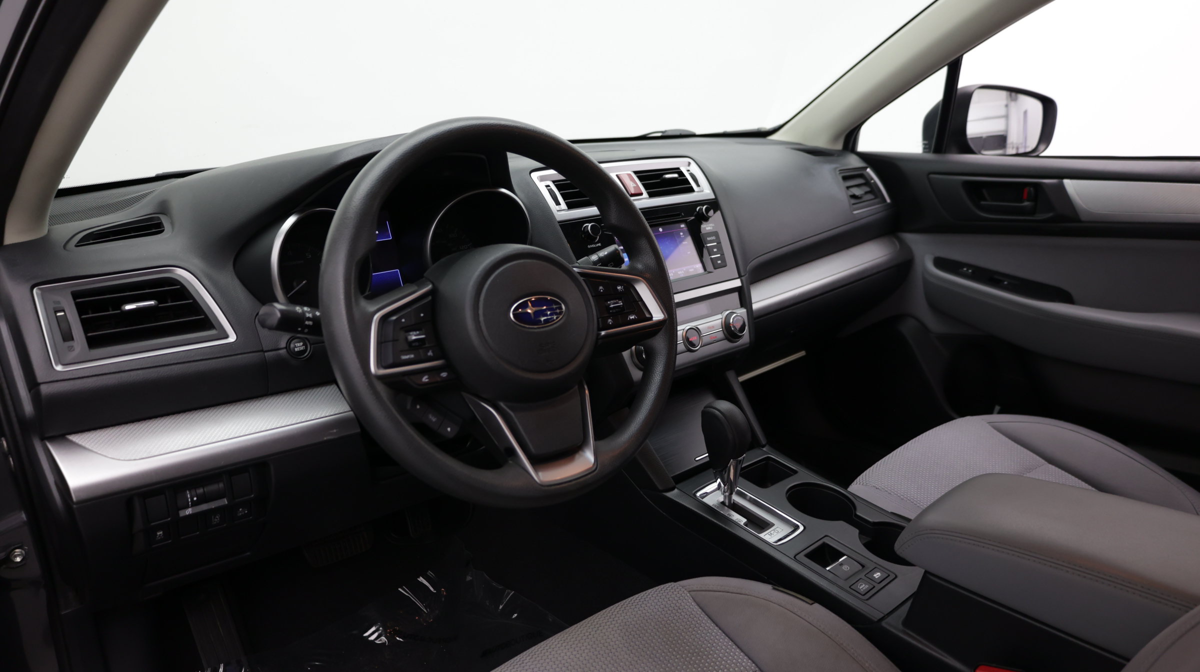 Used 2019 Subaru Outback 2.5i AWD/4WD image 12
