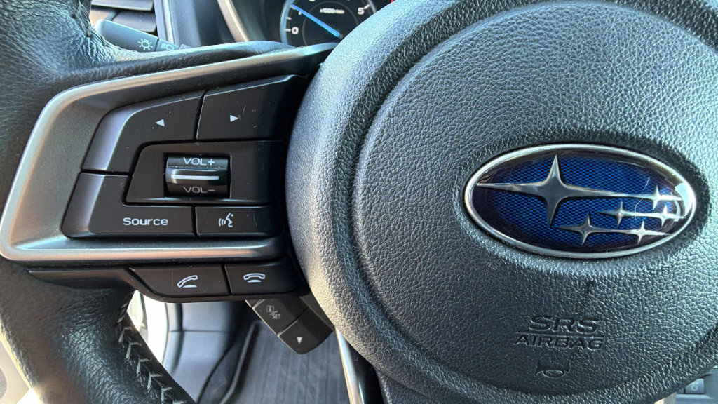 Used 2022 Subaru Ascent Limited w/ Technology Package image 19