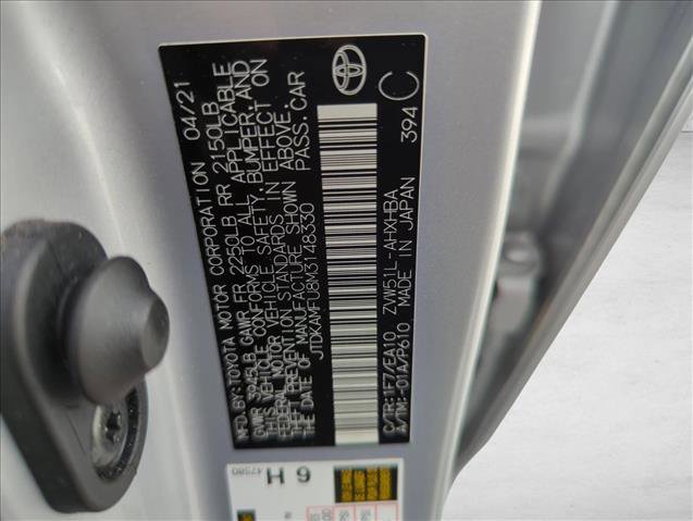 Certified 2021 Toyota Prius XLE image 29