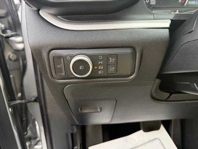 Certified 2022 Ford Explorer XLT w/ Equipment Group 202A image 15