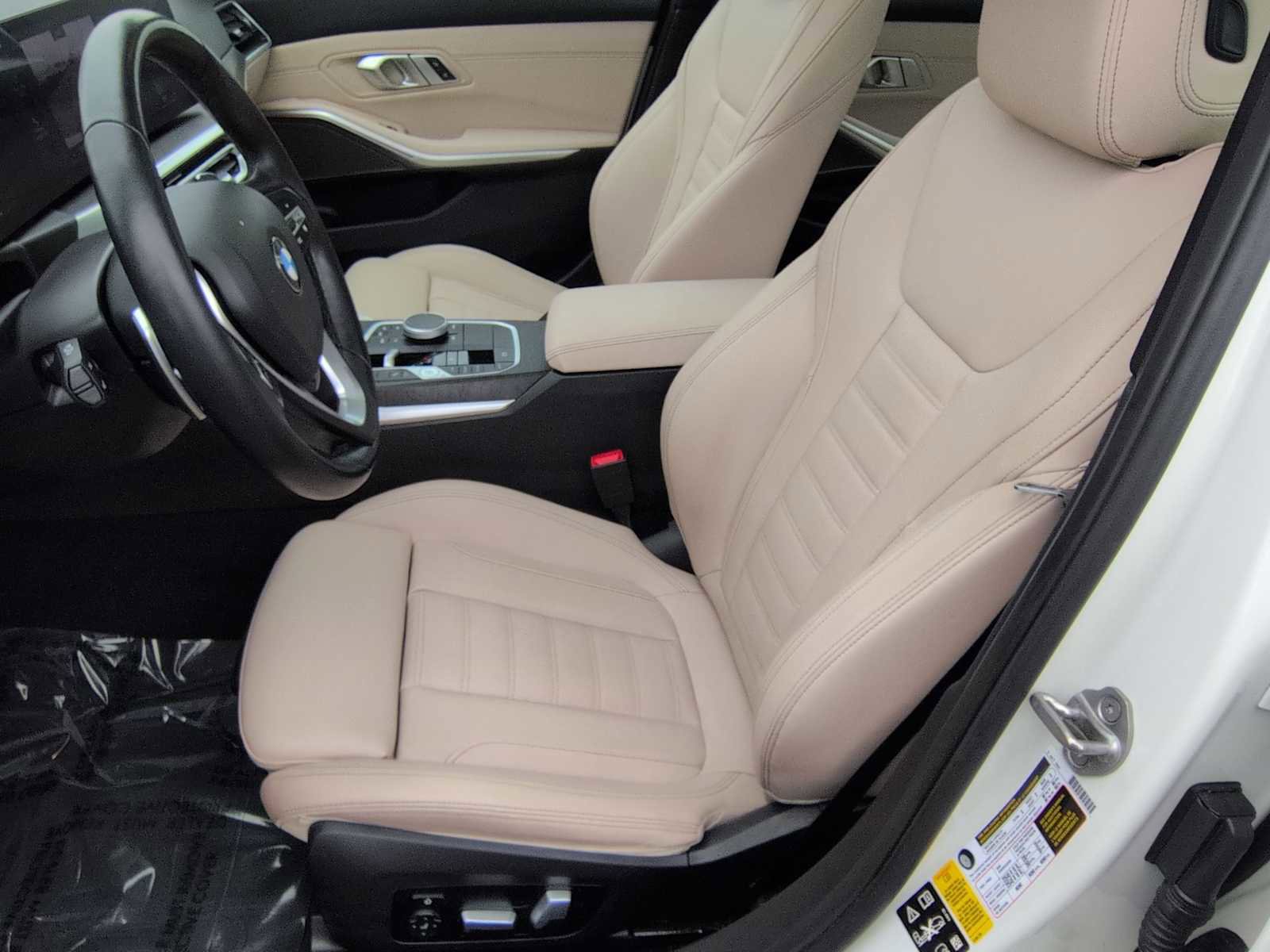 Certified 2023 BMW 330i xDrive 330i xDrive w/ Premium Package image 17