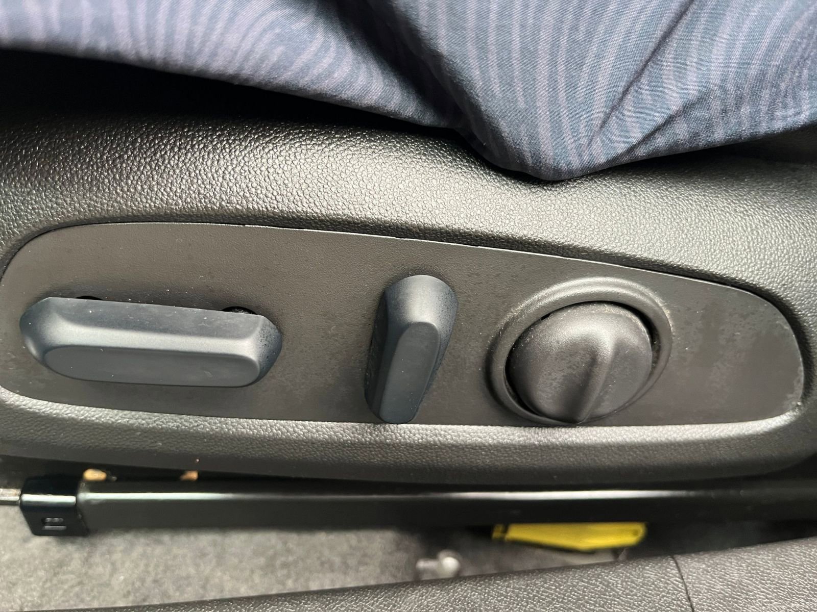 Used 2024 Chevrolet Malibu LT image 23