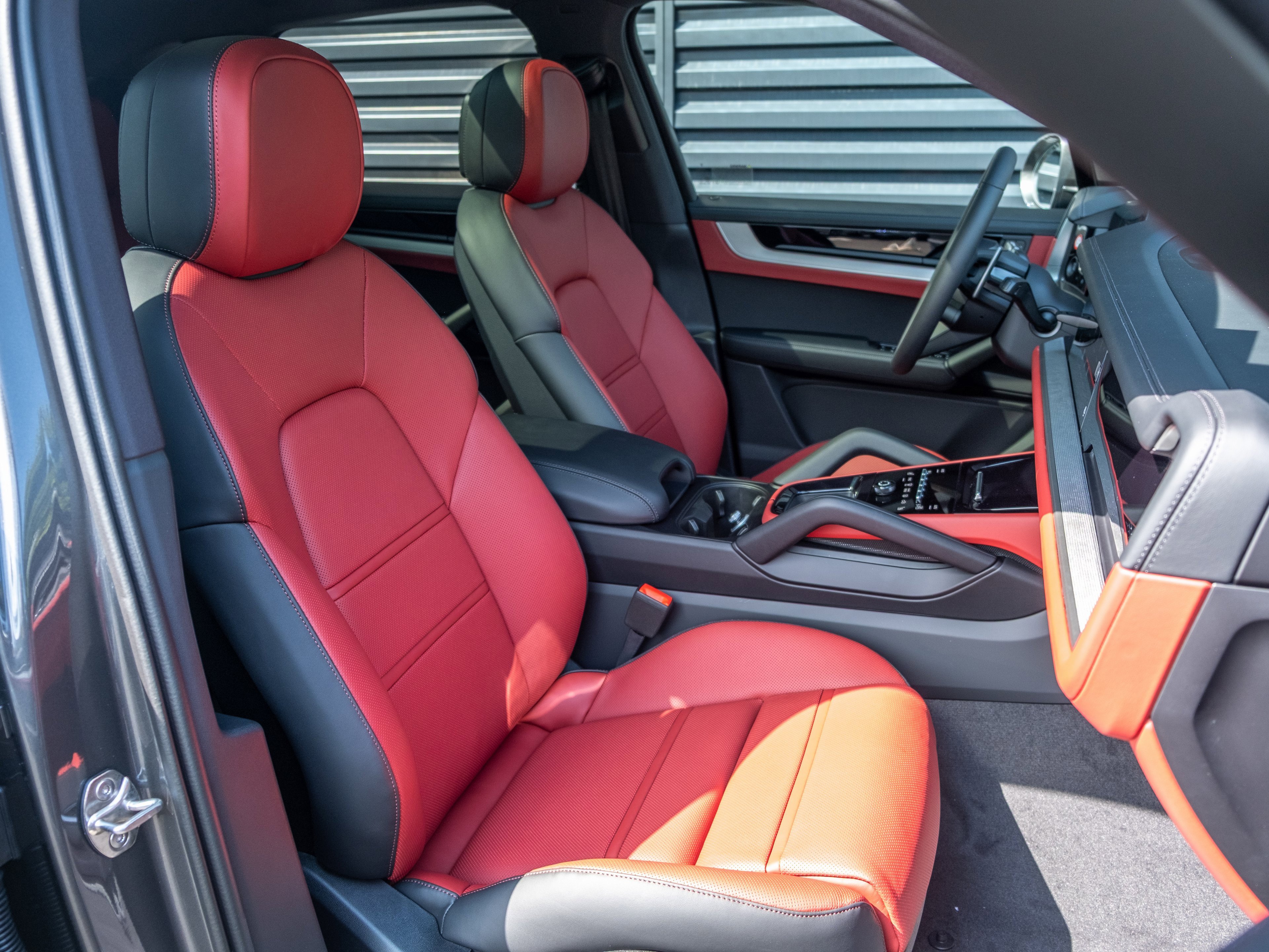 New 2026 Porsche Cayenne E-Hybrid image 36