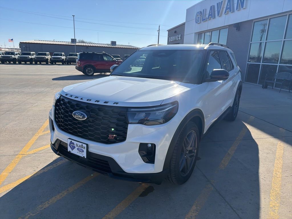 New 2026 Ford Explorer ST w/ Sun And Sound Package image 3