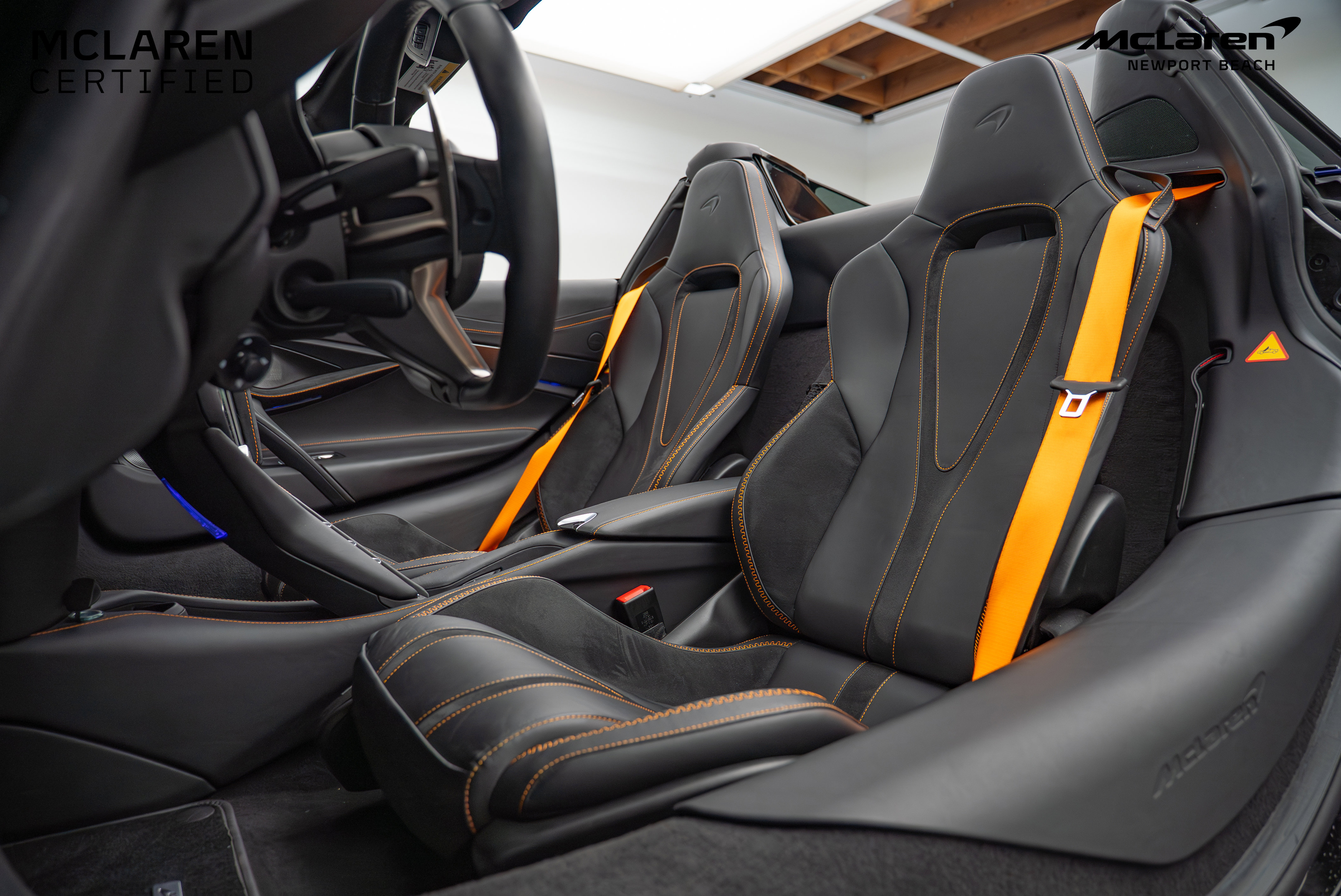 Used 2025 McLaren 750S Spider RWD image 42