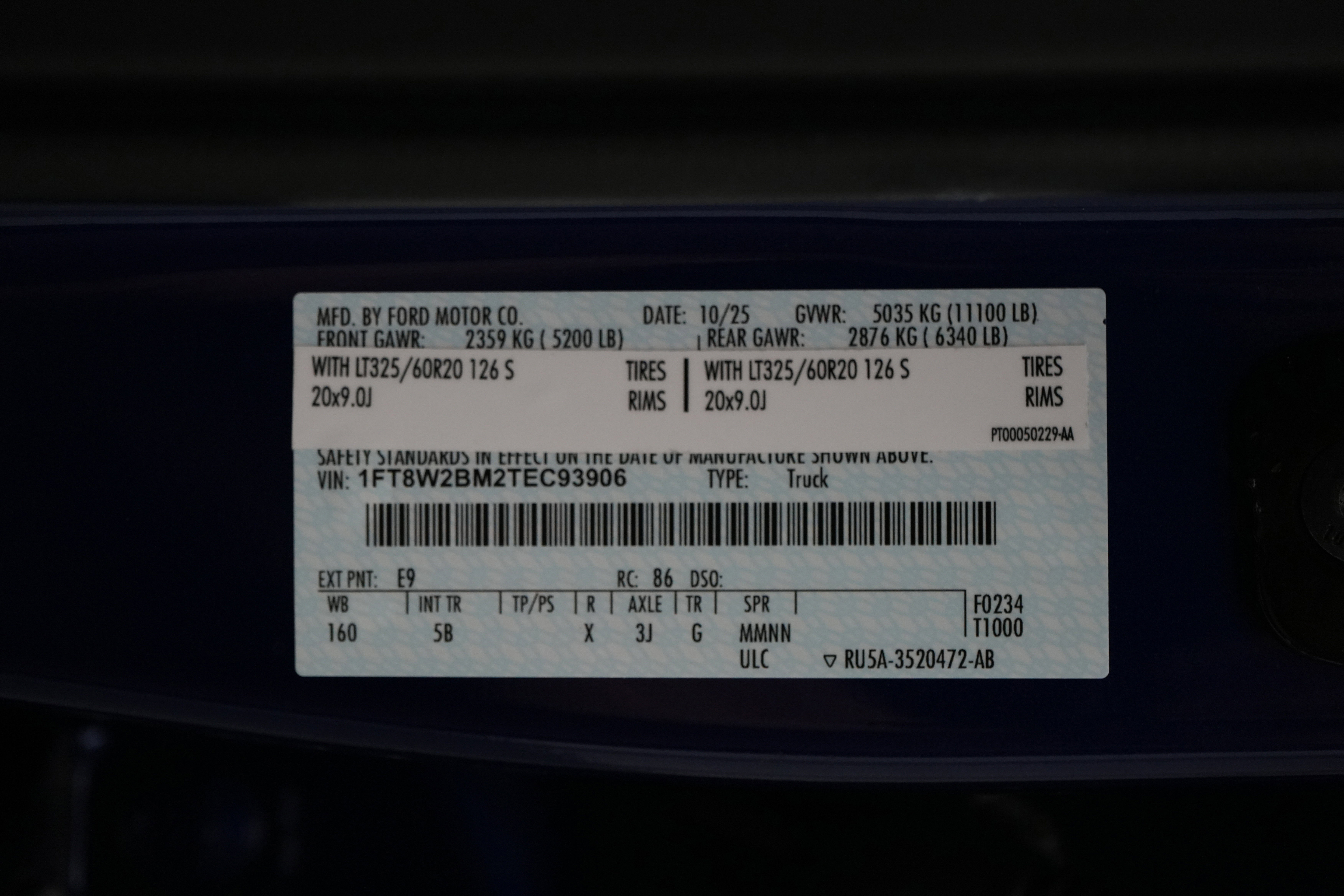 New 2026 Ford F250 Lariat w/ Black Appearance Package image 46