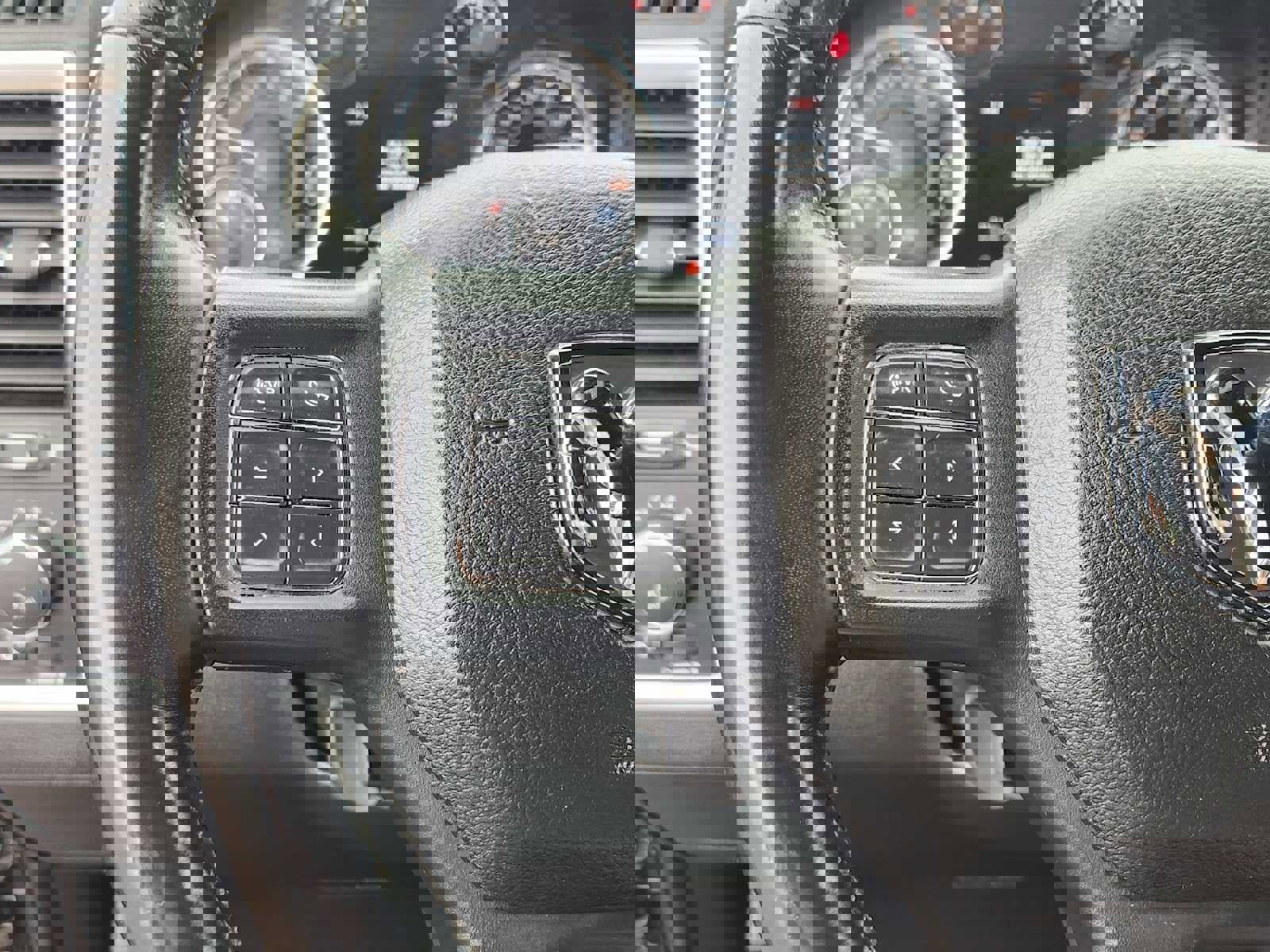 Used 2018 RAM 2500 Power Wagon w/ Leather & Luxury Group image 17