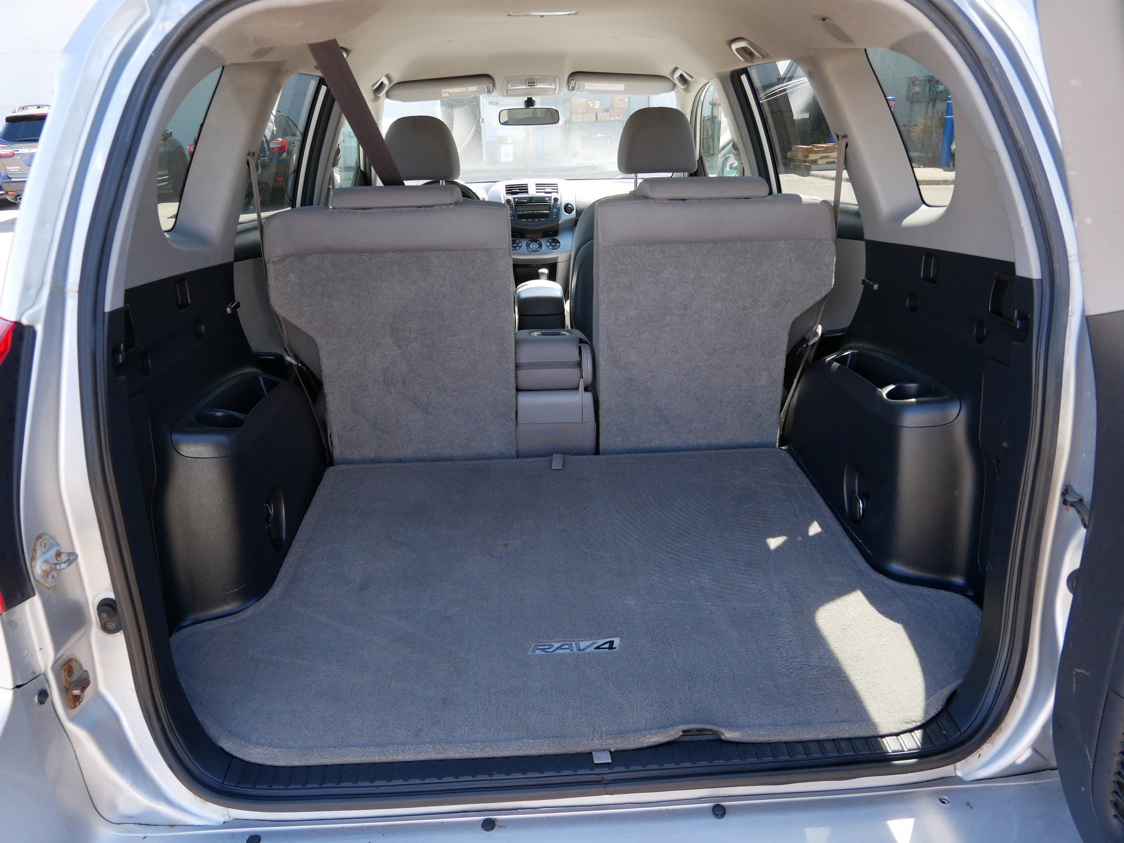 Used 2008 Toyota RAV4 Limited image 18