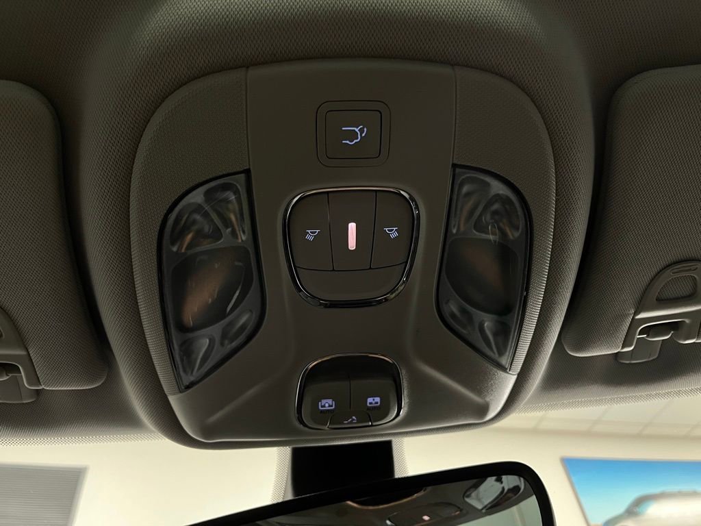 Used 2018 Jeep Compass Trailhawk w/ Leather Interior Group image 26