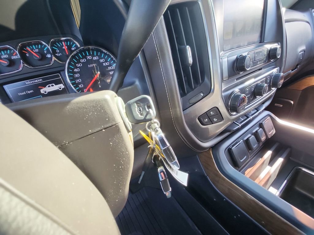 Certified 2018 Chevrolet Silverado 1500 LTZ w/ Sport Package image 21