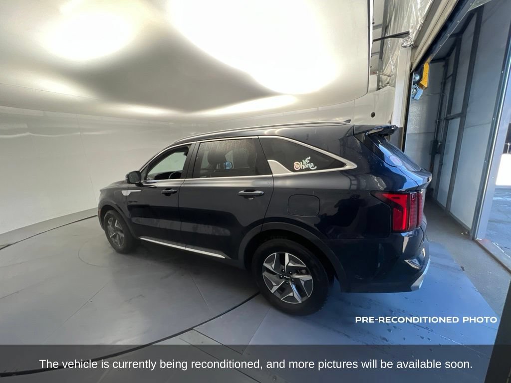 Used 2022 Kia Sorento S FWD image 3