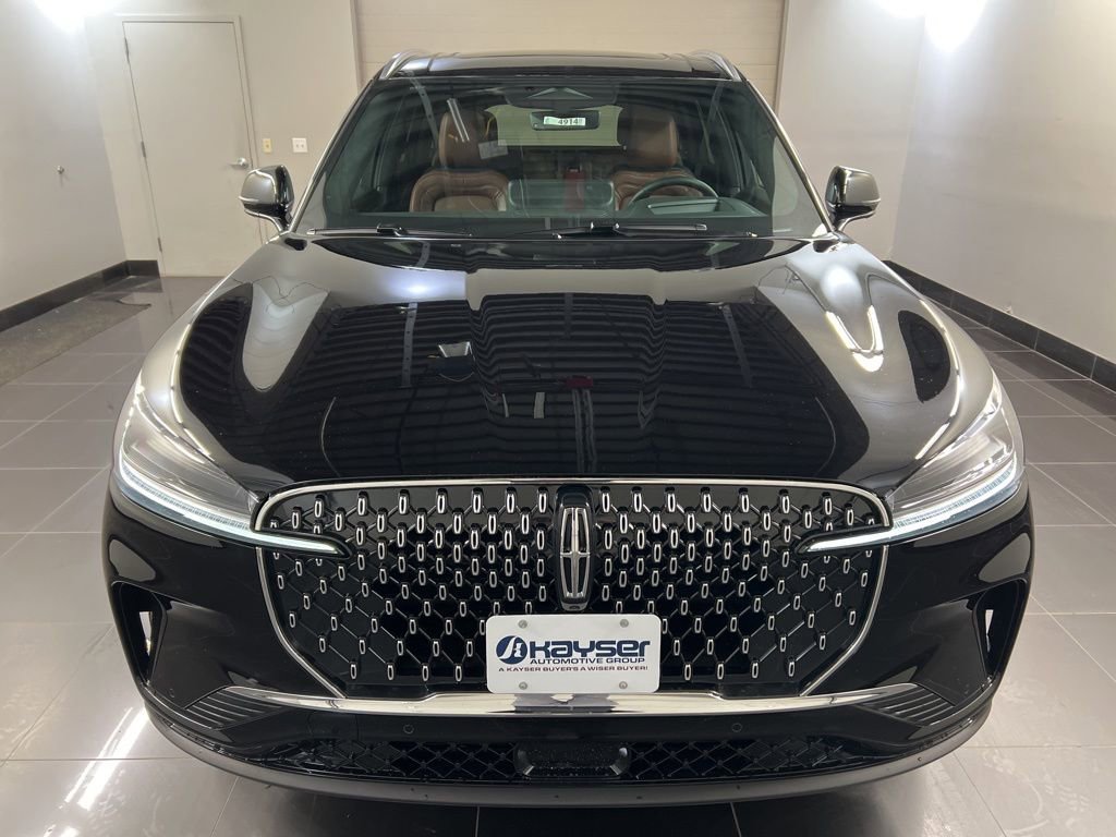 Used 2026 Lincoln Aviator Reserve image 2
