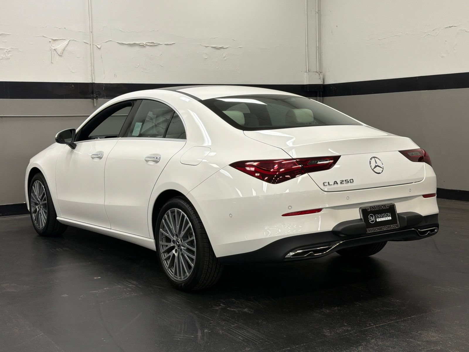 Used 2026 Mercedes-Benz CLA 250 image 9
