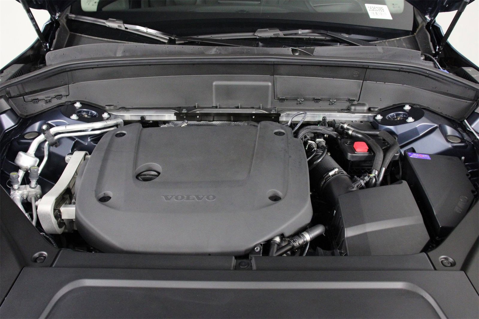 New 2025 Volvo XC90 B6 Ultra image 12