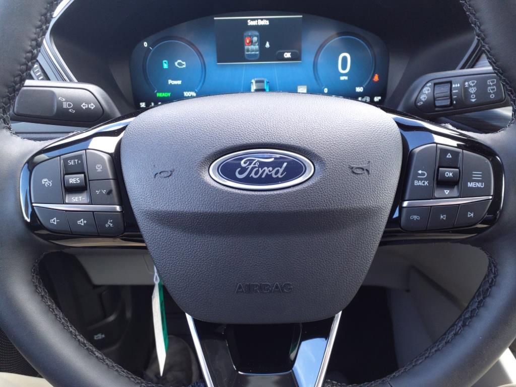 New 2024 Ford Escape SE w/ PHEV Premium Package image 20