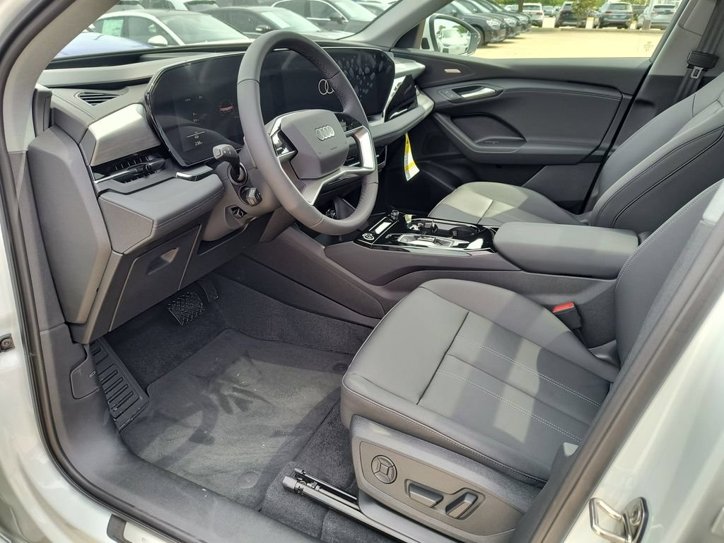 New 2025 Audi Q6 e-tron Premium Plus AWD/4WD image 2