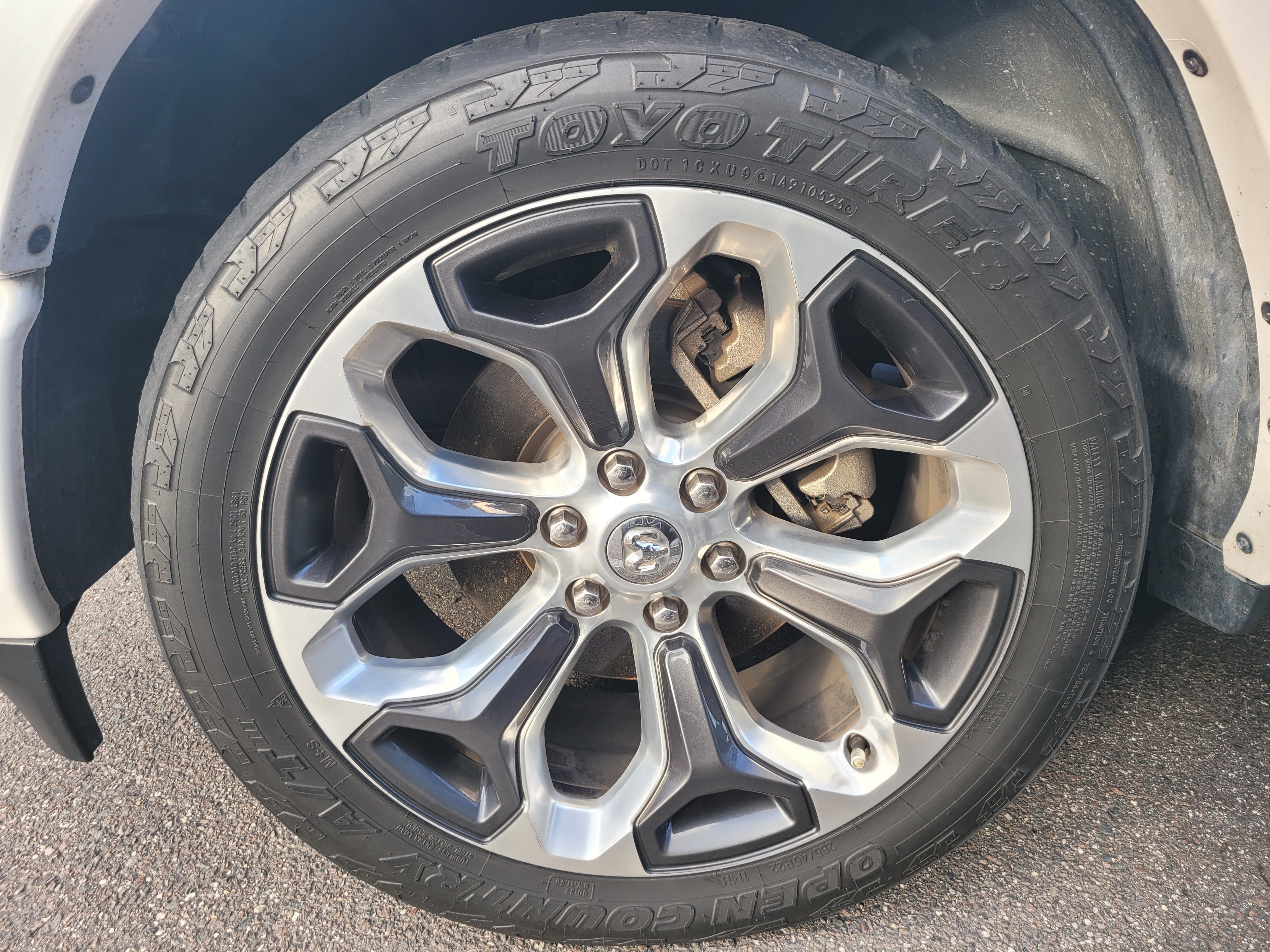 Used 2023 RAM 1500 Limited AWD/4WD image 8
