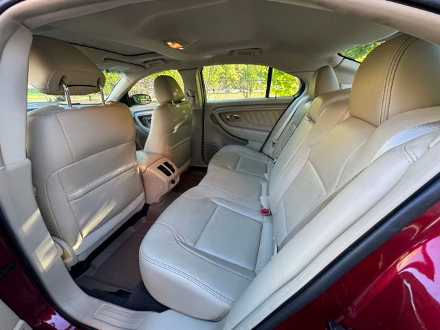 Used 2014 Ford Taurus SEL w/ Equipment Group 201A FWD image 14