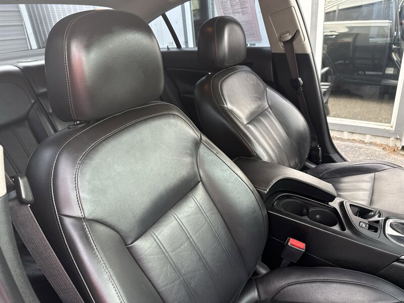 Used 2014 Buick Regal Premium FWD image 28
