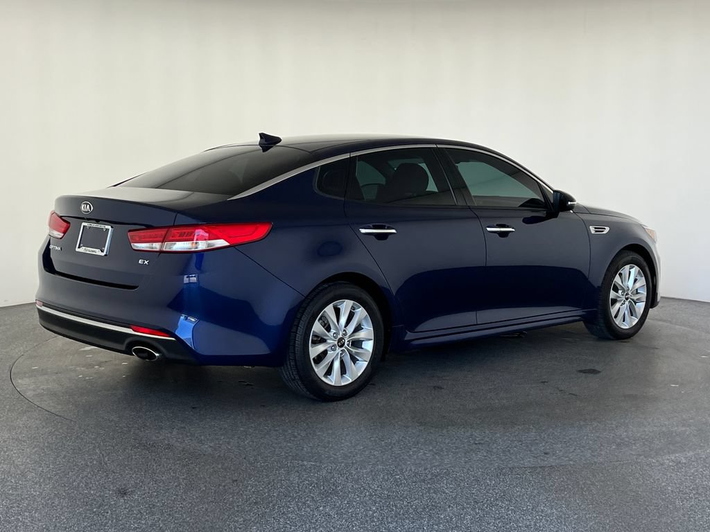 Used 2017 Kia Optima EX FWD image 3